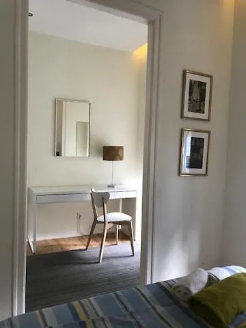 Unique Monsanto View 2 Bedrooms In Campolide Apartamento